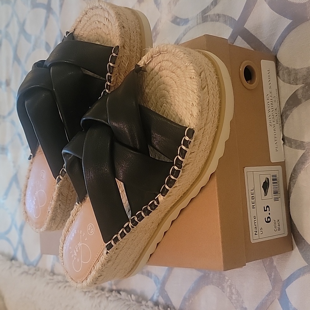 Platform Espardrille Sandal, size 6.5